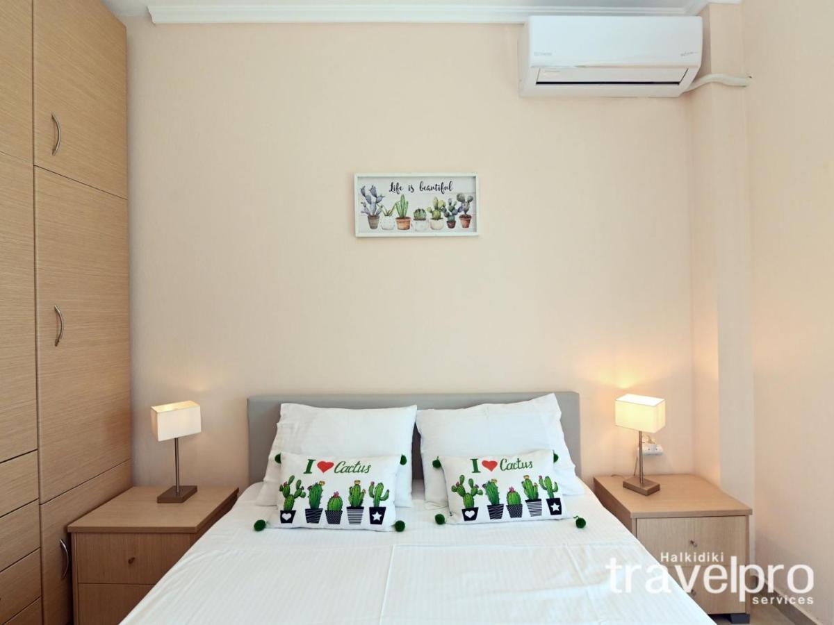 Villa Iris By Rentalspro Services - Agios Mamas Beach 外观 照片