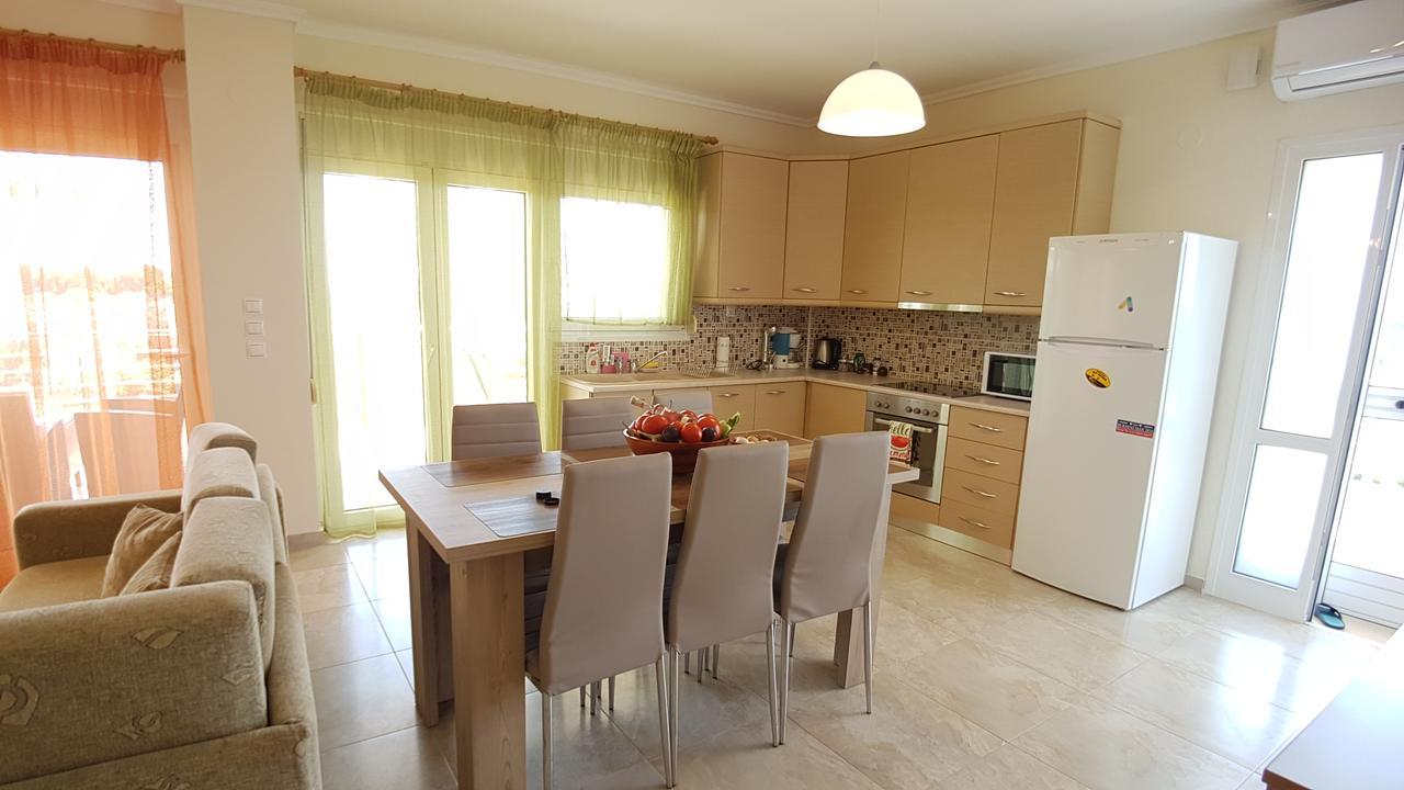 Villa Iris By Rentalspro Services - Agios Mamas Beach 外观 照片
