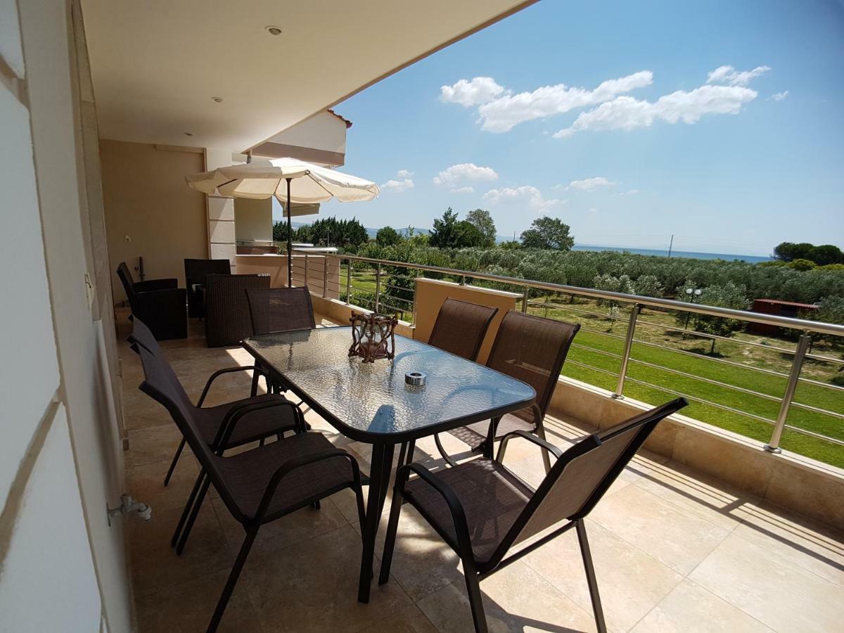 Villa Iris By Rentalspro Services - Agios Mamas Beach 外观 照片